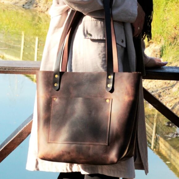 portland leather goods Handbags - Portland Leather Goods Tote "EUC"